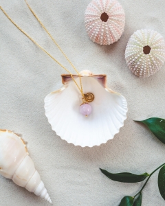 Isphere-necklace-Kunzite-Shell