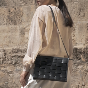 Eduards Accessories Naver Small Shoulder Bag Black Model