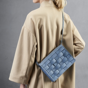 Eduards Accessories Naver Small Shoulder Bag OilyNavy Model